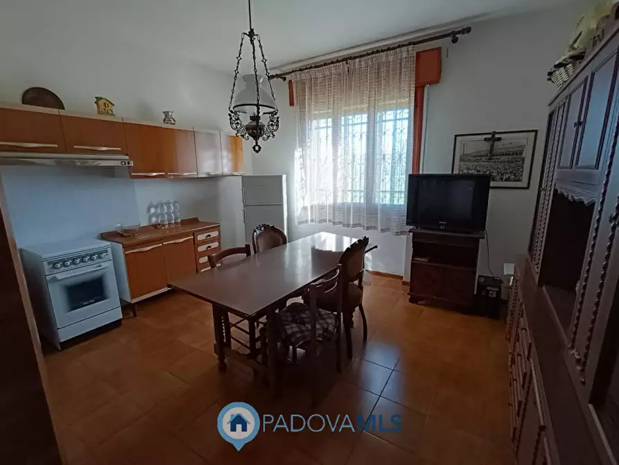 Immagine 5 di Casa indipendente in vendita  in Via Alteniero Azzoni, 1 a Padova