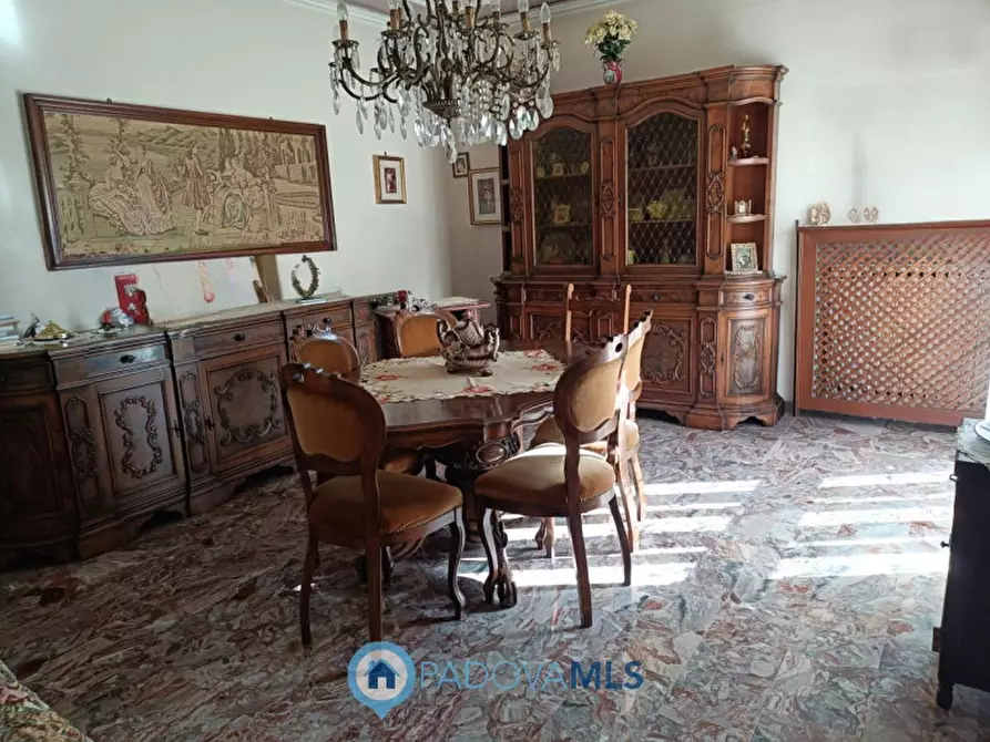 Immagine 7 di Casa indipendente in vendita  in Via Alteniero Azzoni, 1 a Padova