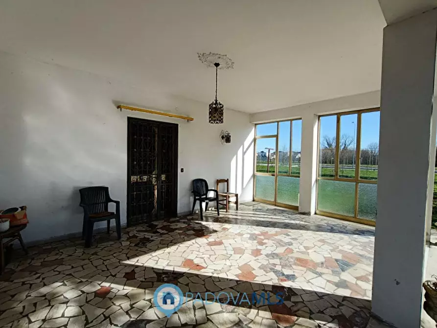 Immagine 9 di Casa indipendente in vendita  in Via Alteniero Azzoni, 1 a Padova