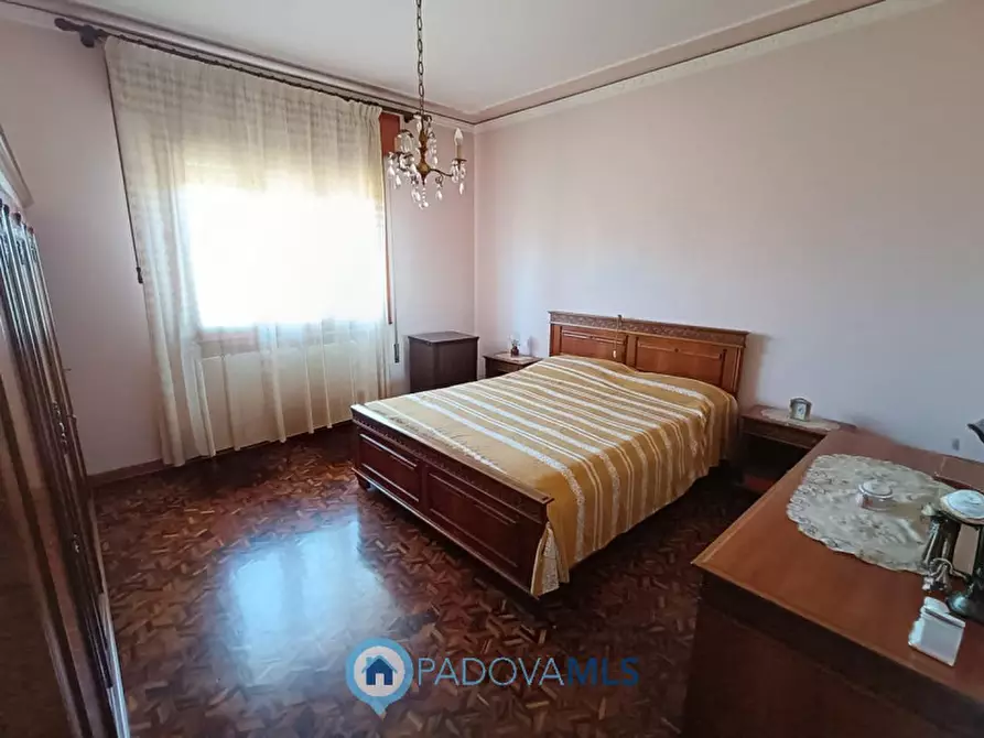 Immagine 14 di Casa indipendente in vendita  in Via Alteniero Azzoni, 1 a Padova
