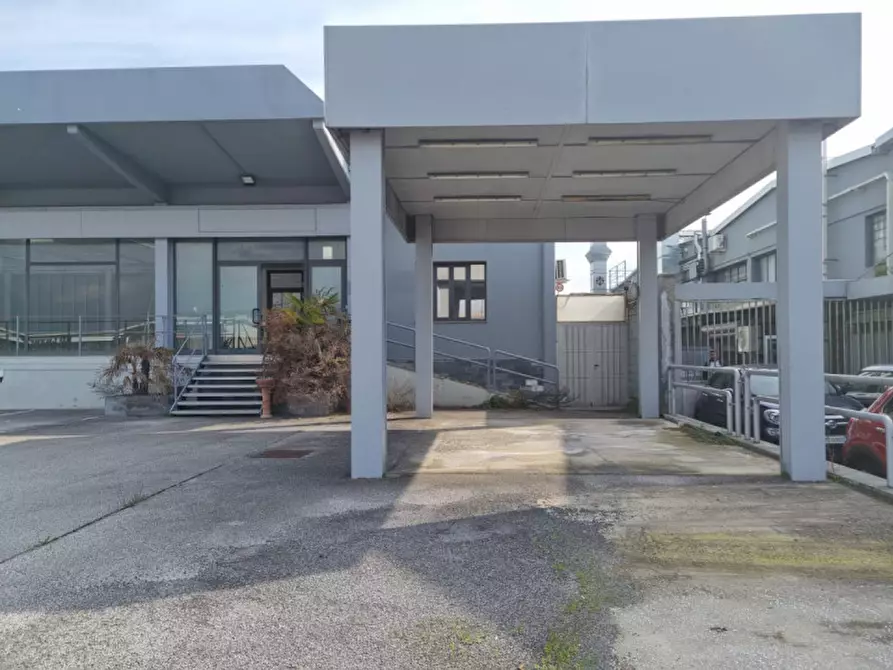 Immagine 3 di Capannone industriale in affitto  in VIA LUIGI GALVANI a Pistoia