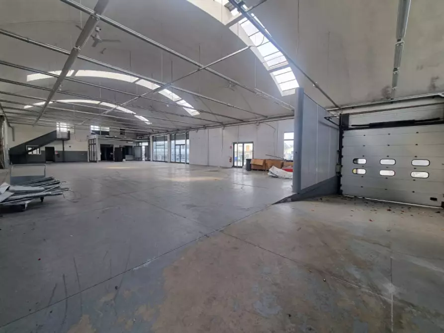 Immagine 8 di Capannone industriale in affitto  in VIA LUIGI GALVANI a Pistoia