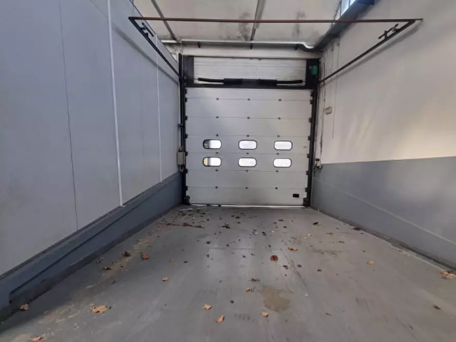 Immagine 17 di Capannone industriale in affitto  in VIA LUIGI GALVANI a Pistoia