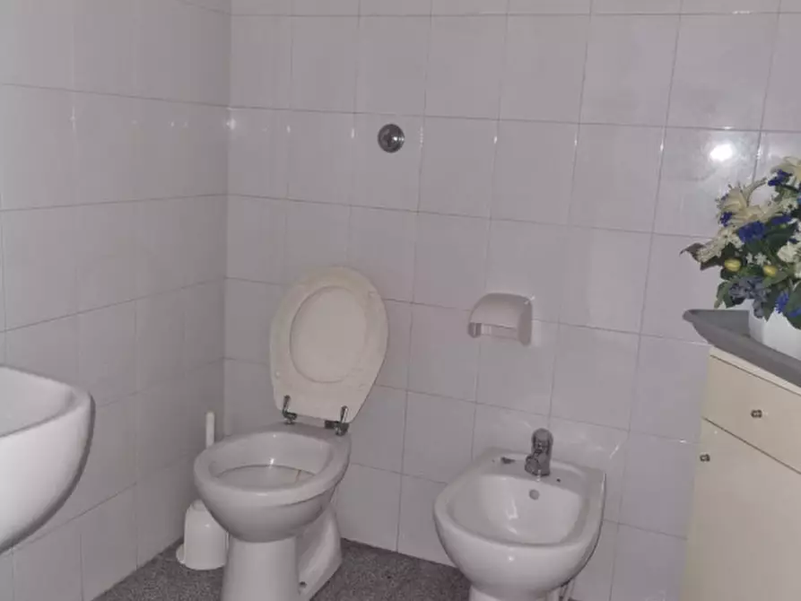 Immagine 21 di Capannone industriale in affitto  in VIA LUIGI GALVANI a Pistoia