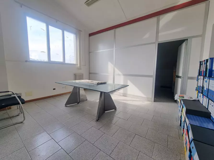 Immagine 23 di Capannone industriale in affitto  in VIA LUIGI GALVANI a Pistoia