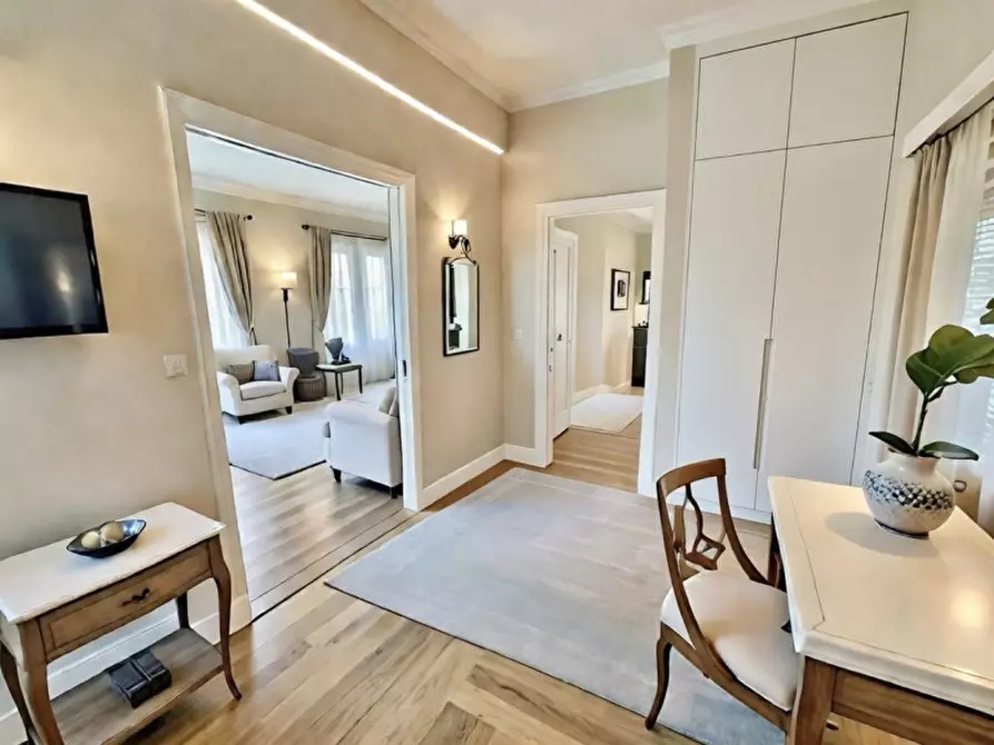 Immagine 4 di Appartamento in vendita  in Via della Divisione Torino a Roma