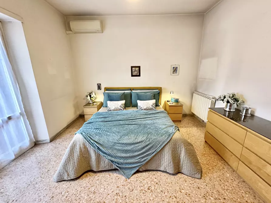 Immagine 11 di Appartamento in vendita  in Via della Divisione Torino a Roma