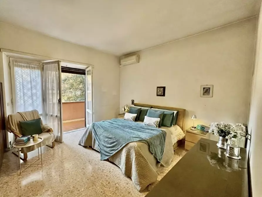 Immagine 13 di Appartamento in vendita  in Via della Divisione Torino a Roma