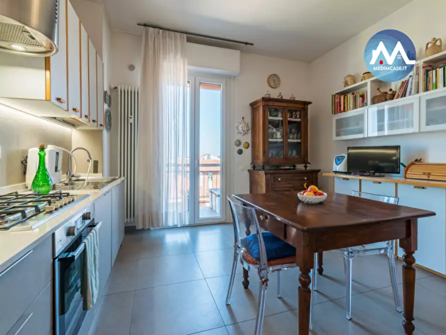 Immagine 9 di Appartamento in vendita  in Piazza Francesco Redi a Pesaro