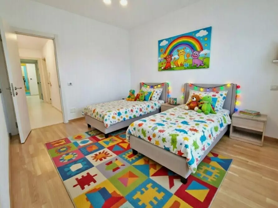 Immagine 18 di Appartamento in vendita  in Via Agnello da Pisa 30 a Roma