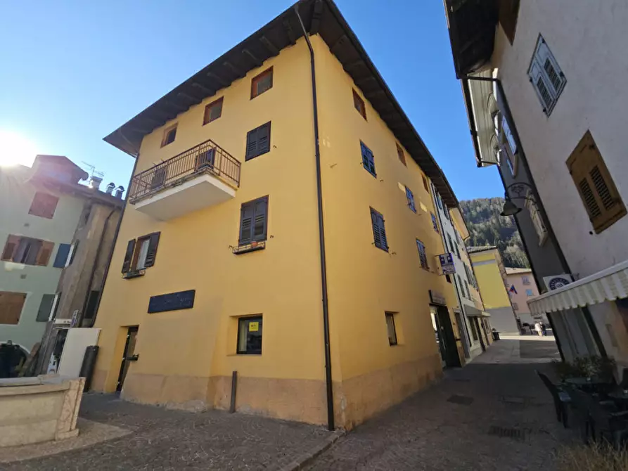 Immagine 1 di Appartamento in vendita  a Malè