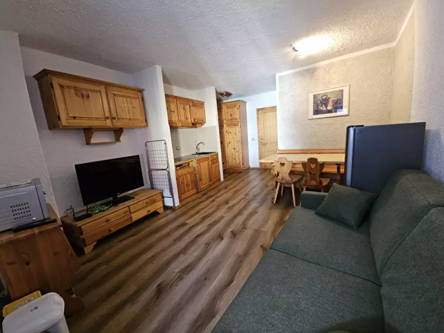 Immagine 5 di Appartamento in vendita  a Malè