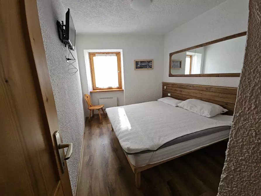 Immagine 11 di Appartamento in vendita  a Malè