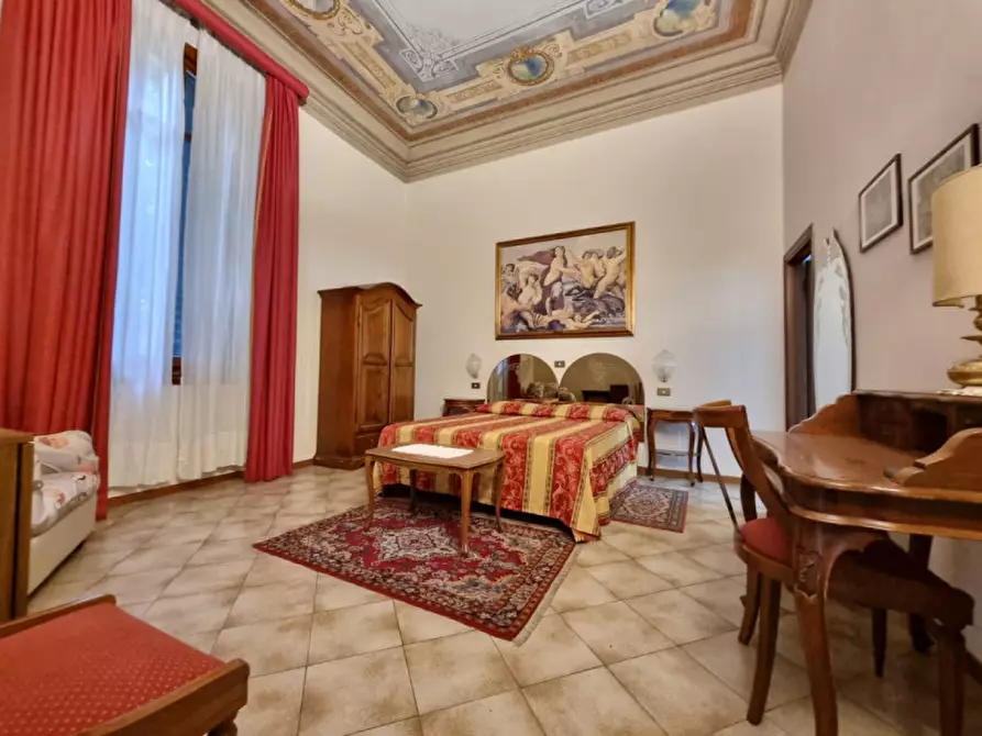 Immagine 11 di Villa in vendita  in PIAZZALE MICHELANGELO a Firenze