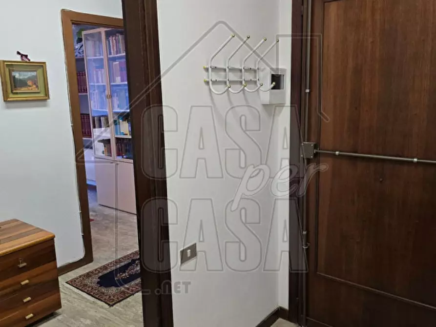 Immagine 4 di Ufficio in vendita  in Piazza De Gasperi a Padova