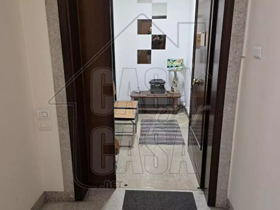 Immagine 5 di Ufficio in vendita  in Piazza De Gasperi a Padova