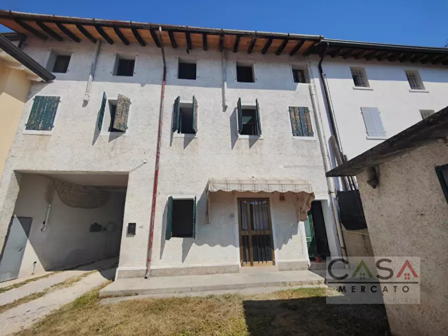Immagine 1 di Casa indipendente in vendita  in Via Troset n.39 a Cordenons