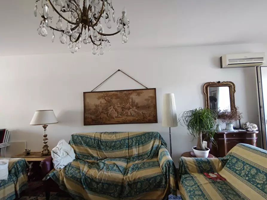 Immagine 11 di Attico in vendita  a Padova