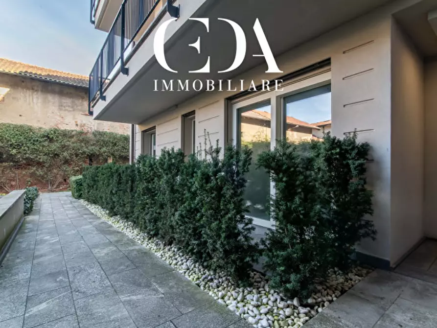 Immagine 9 di Ufficio in vendita  in piazza visconti 13 a Rho