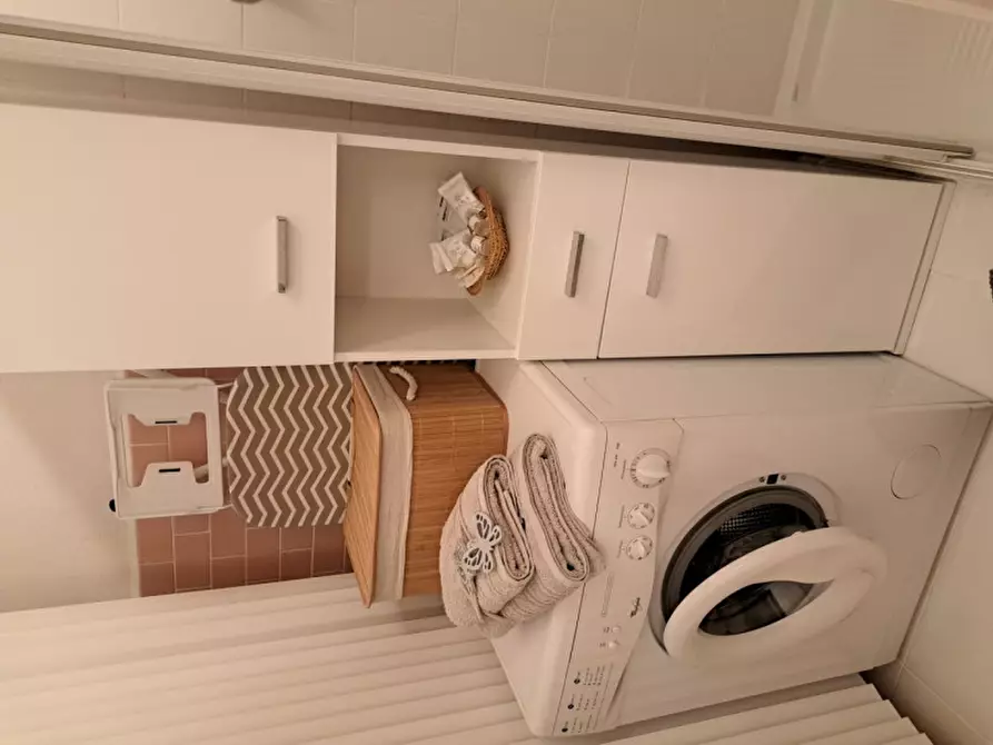 Immagine 21 di Appartamento in vendita  in Via Pomponazzo, 26 a Mantova