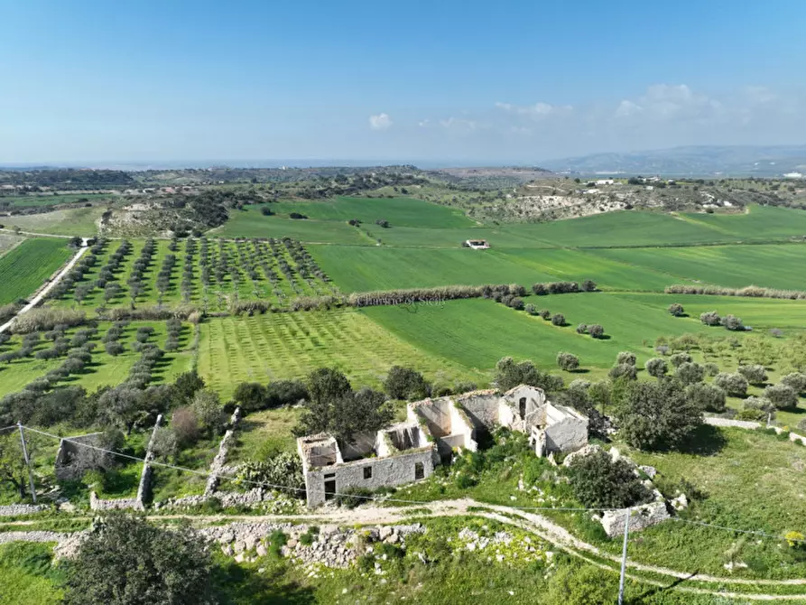 Immagine 16 di Terreno in vendita  a Noto