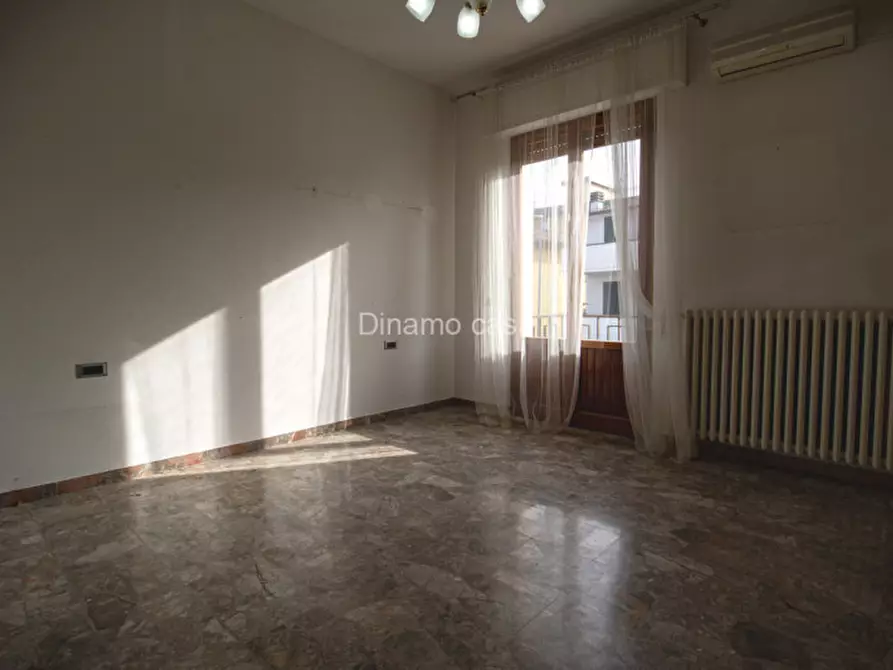 Immagine 4 di Casa indipendente in vendita  a Prato