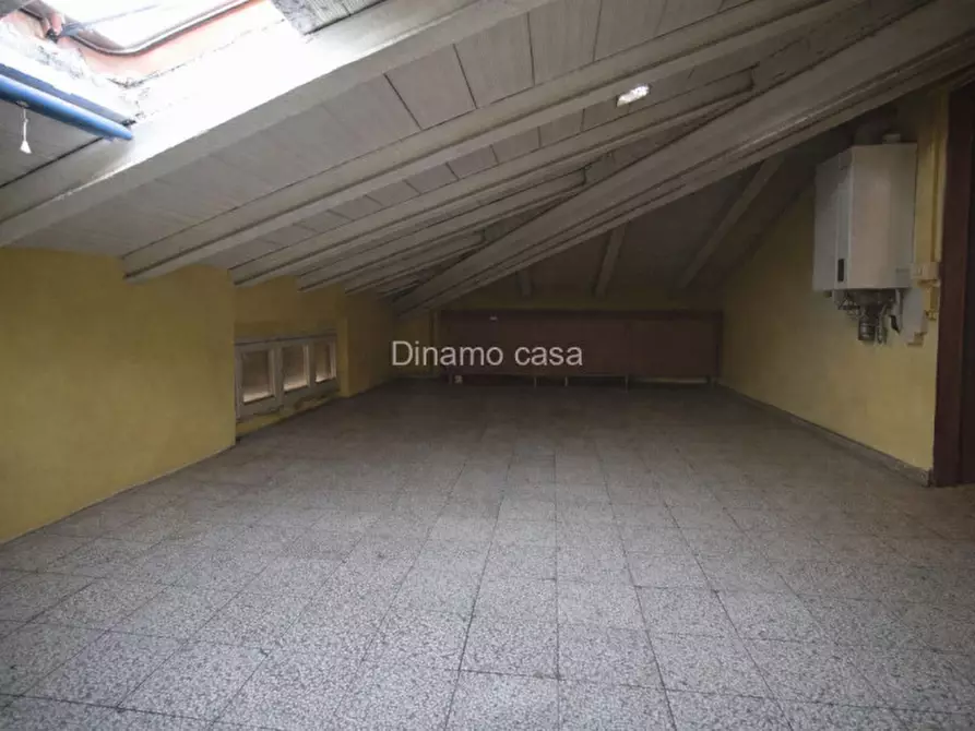 Immagine 17 di Casa indipendente in vendita  a Prato