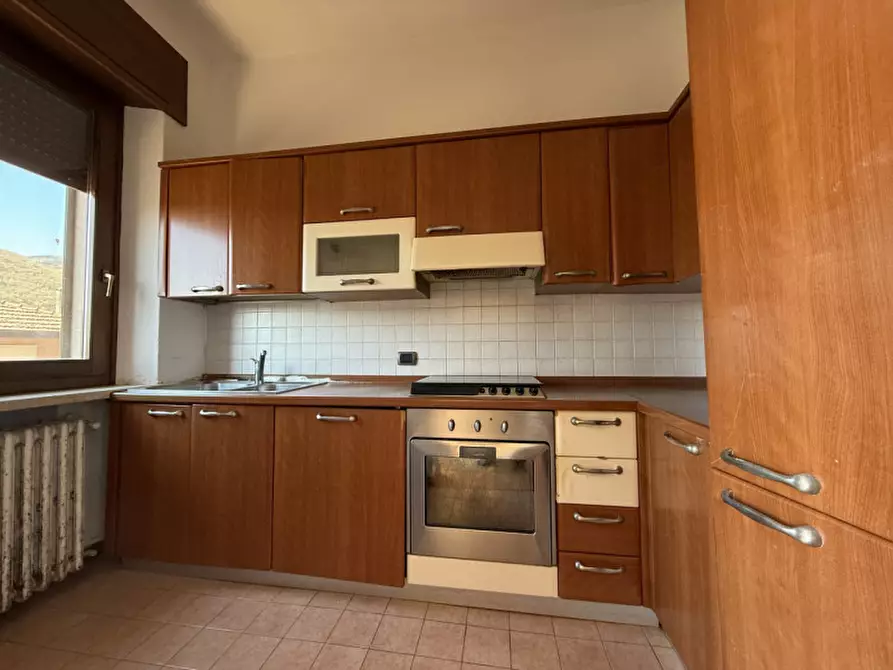 Immagine 6 di Appartamento in vendita  a Badia Calavena