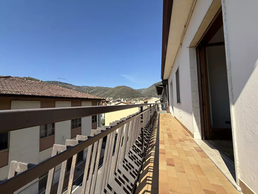 Immagine 7 di Appartamento in vendita  a Badia Calavena