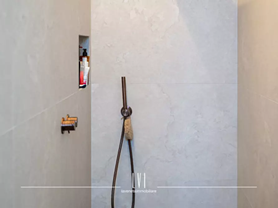 Immagine 33 di Attico in vendita  in via Nazario Sauro 52 a San Donà Di Piave