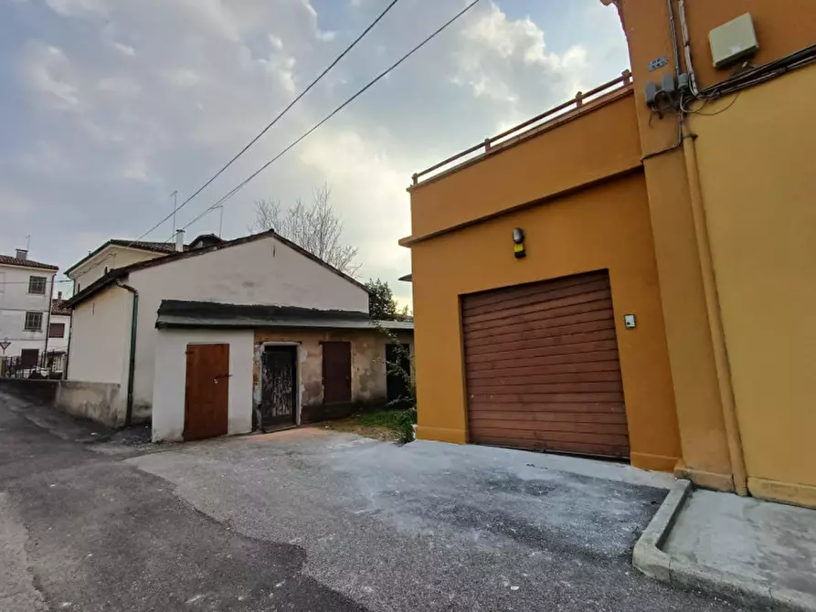 Immagine 19 di Appartamento in vendita  in Via Cernaia a Vicenza