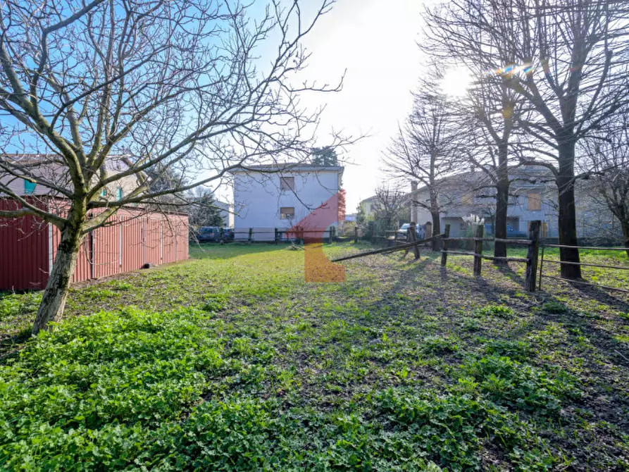 Immagine 16 di Rustico / casale in vendita  in Via al taro a Fontevivo