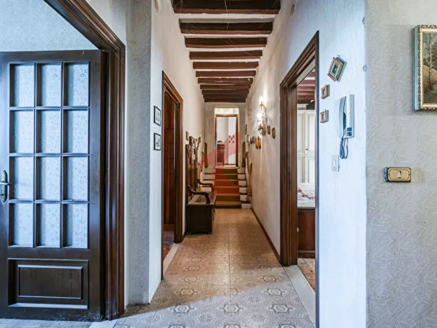 Immagine 49 di Rustico / casale in vendita  in Via al taro a Fontevivo