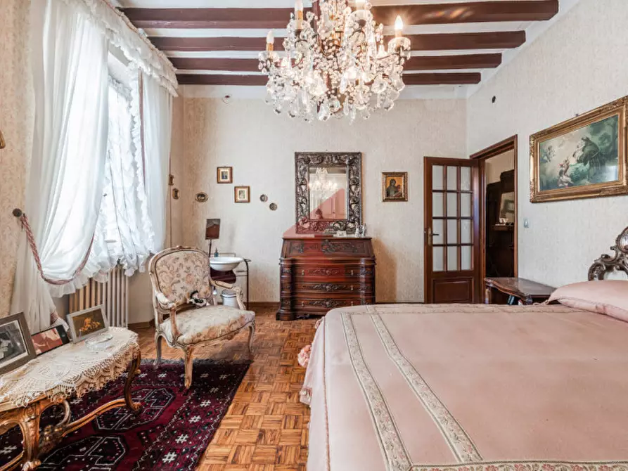 Immagine 55 di Rustico / casale in vendita  in Via al taro a Fontevivo