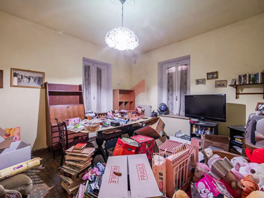 Immagine 76 di Rustico / casale in vendita  in Via al taro a Fontevivo