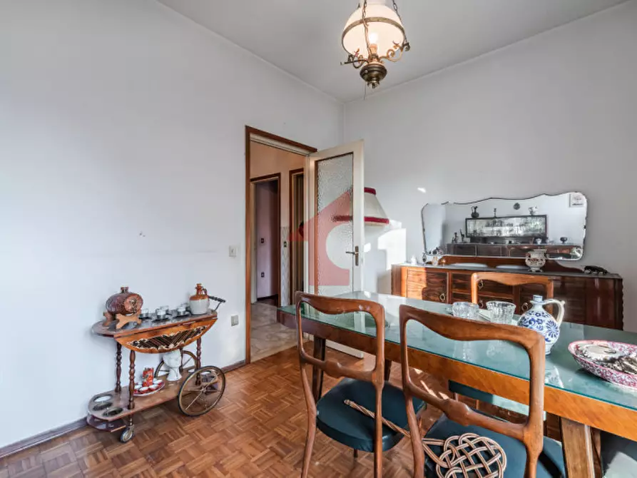 Immagine 98 di Rustico / casale in vendita  in Via al taro a Fontevivo