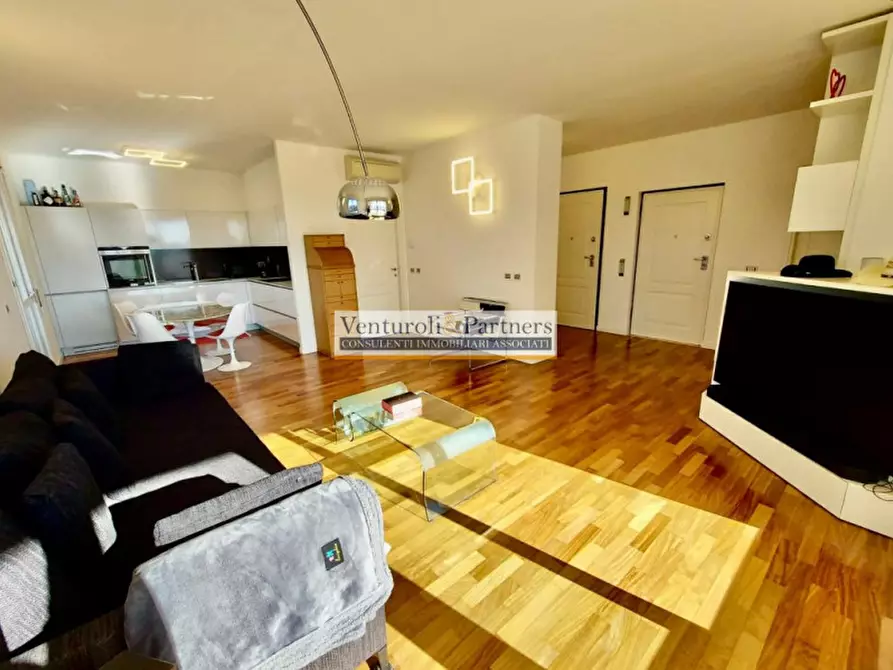 Immagine 1 di Attico in vendita  in piazza buffoli a Brescia