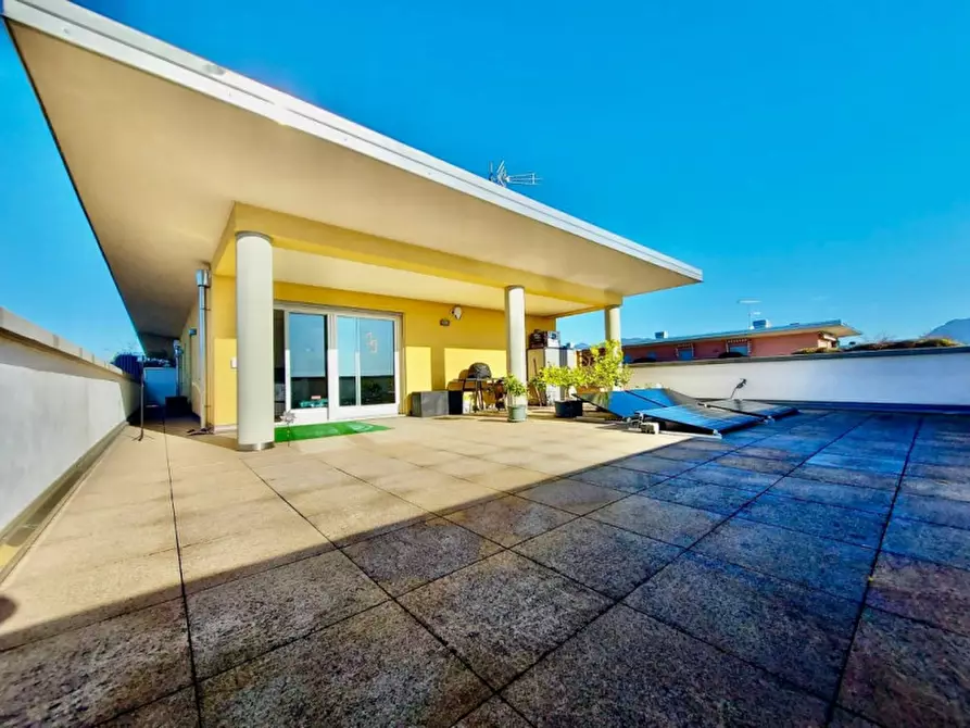 Immagine 21 di Attico in vendita  in piazza buffoli a Brescia