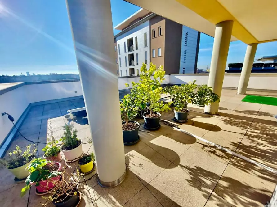 Immagine 22 di Attico in vendita  in piazza buffoli a Brescia