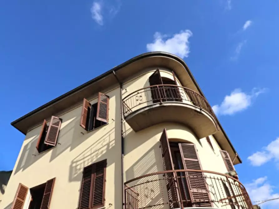 Immagine 2 di Villetta a schiera in vendita  in Levane a Montevarchi