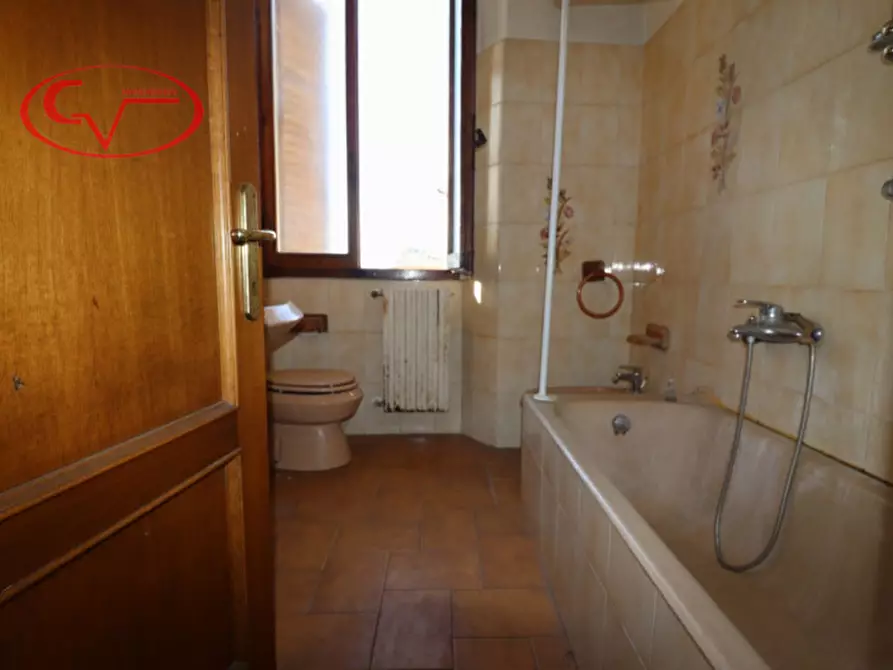 Immagine 16 di Villetta a schiera in vendita  in Levane a Montevarchi