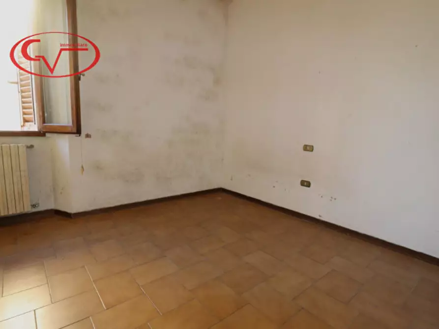 Immagine 17 di Villetta a schiera in vendita  in Levane a Montevarchi