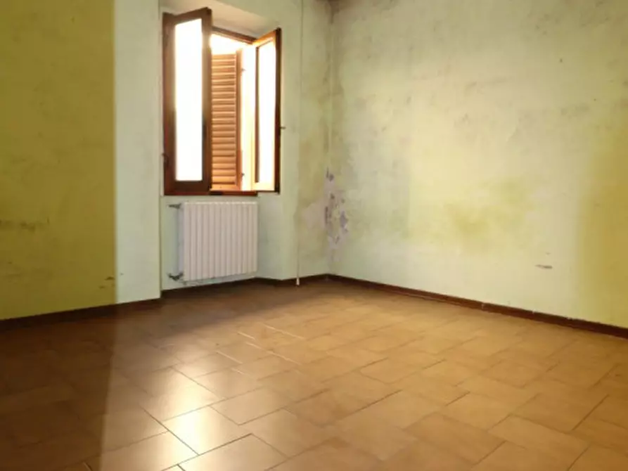 Immagine 28 di Villetta a schiera in vendita  in Levane a Montevarchi