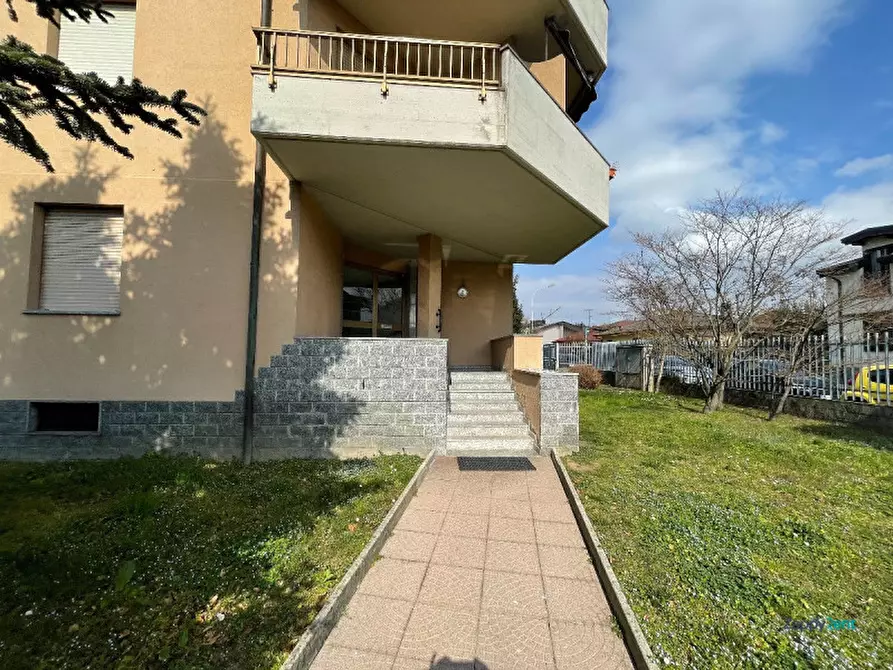 Immagine 31 di Appartamento in affitto  in Via Valera, 2 a Arese