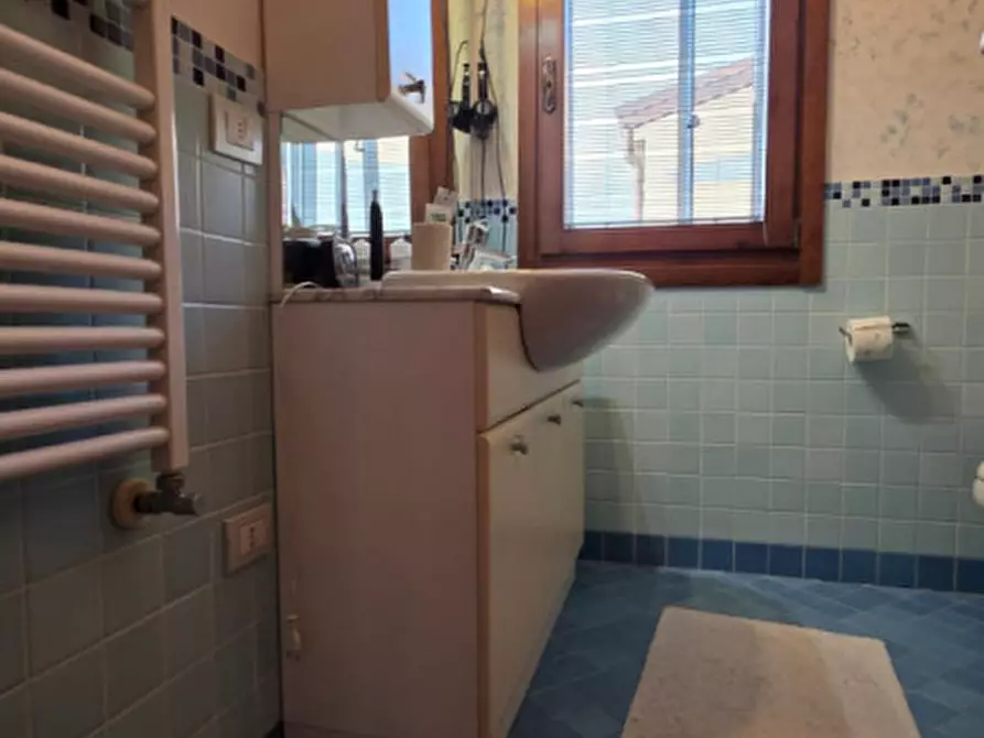 Immagine 21 di Casa bifamiliare in vendita  in via Monte Cengio 8 a Lonigo