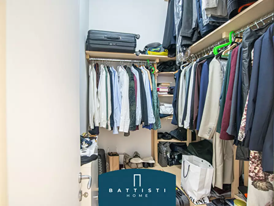 Immagine 15 di Appartamento in affitto  in Via della Lungara a Roma