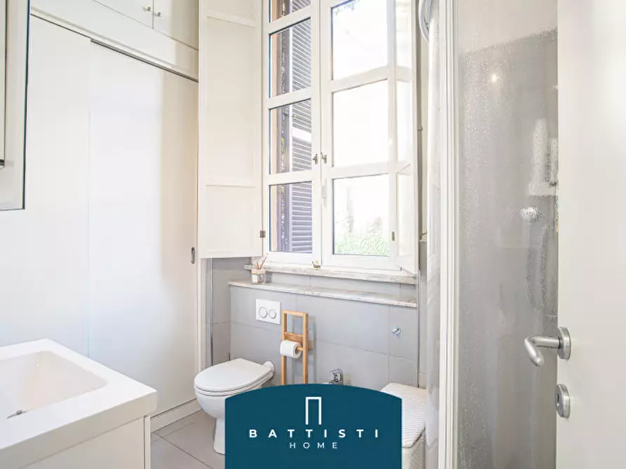 Immagine 19 di Appartamento in affitto  in Via della Lungara a Roma