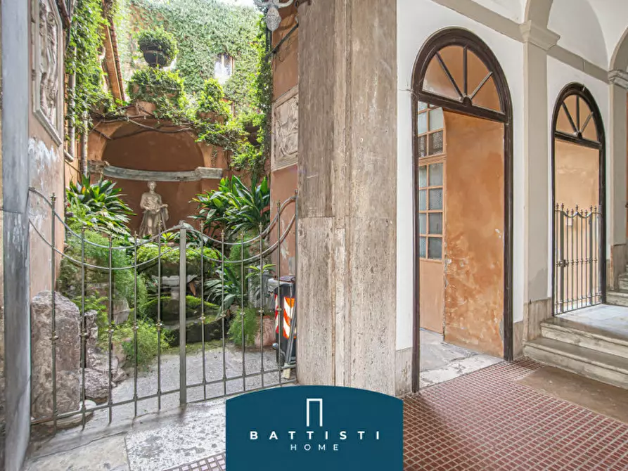 Immagine 26 di Appartamento in affitto  in Via della Lungara a Roma