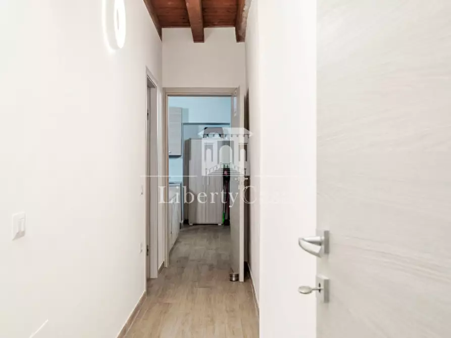 Immagine 18 di Appartamento in vendita  in Via Garibaldi a Padenghe Sul Garda