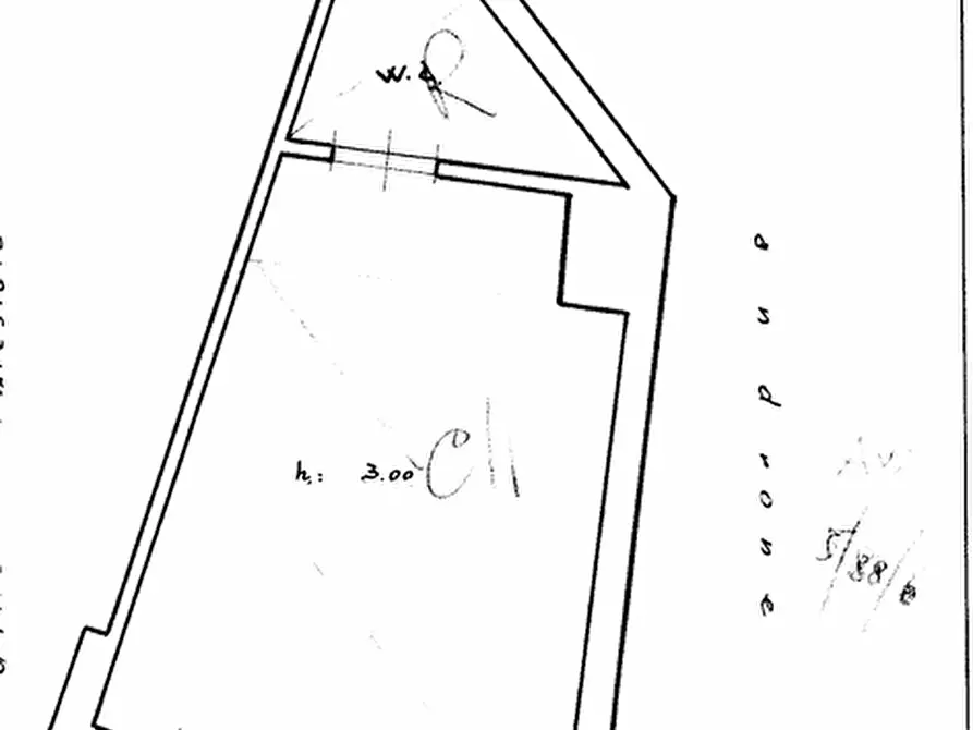 Immagine 16 di Negozio in affitto  in Via San Giacomo dei Capri a Napoli